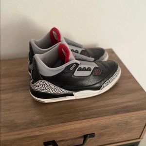 Nike Air Jordan Retro 3 Black Cement 2011. Mens Size 10.5.
